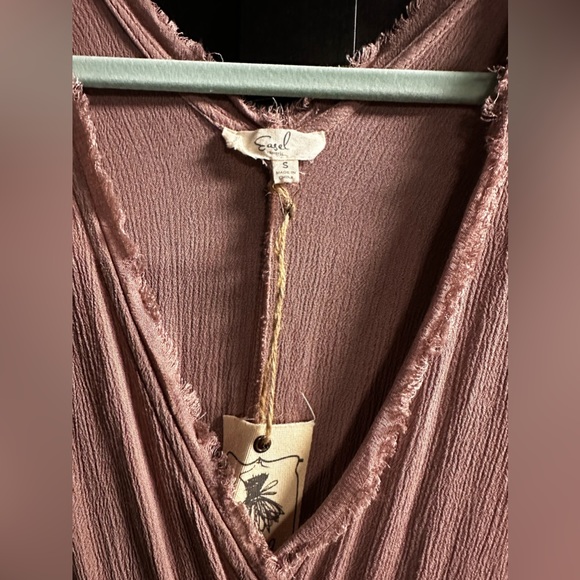 NWT Easel mauve dress size small - Picture 3 of 9